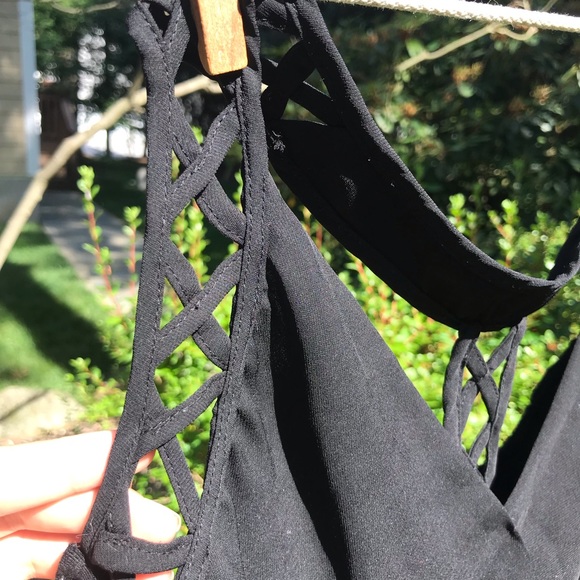 Bebe Tank Top - Picture 4 of 5